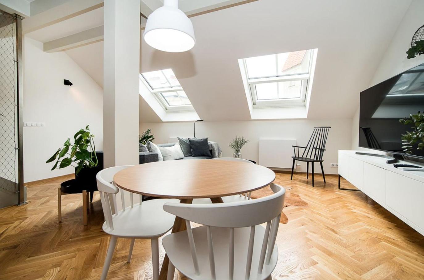 Large And Modern In The Heart Of Apartament Praga