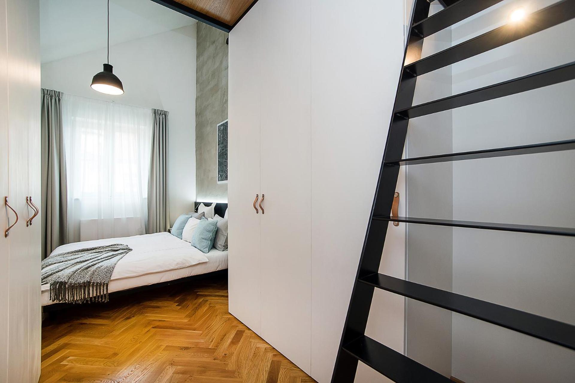 Apartament Large And Modern In The Heart Of